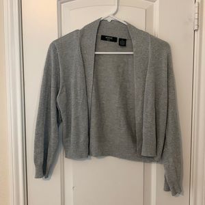 Women’s cropped 3/4 sleeve silver shimmer cardigan